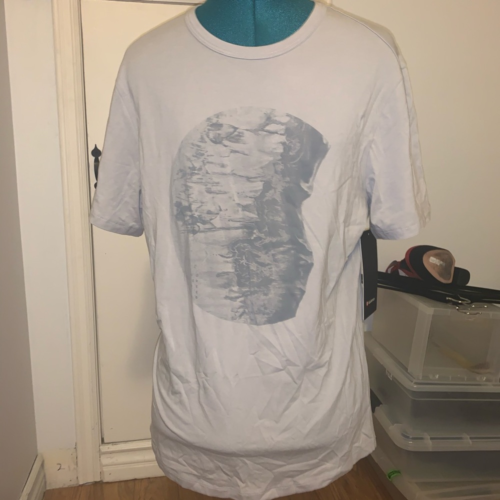 Lululemon 5 year basic tee *alive
